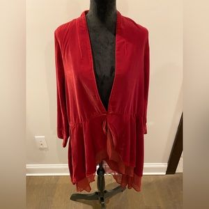 South surrounding wrap With under layer of sheer material. Rich wine color